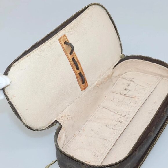 LOUIS VUITTON Monogram Trousse Brush GM Cosmetic Pouch M47505 LV Auth - Picture 2 of 14
